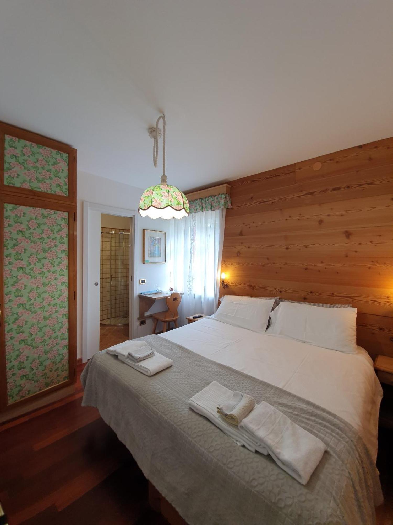 B&B Cristallo Кортіна-д'Ампеццо Екстер'єр фото
