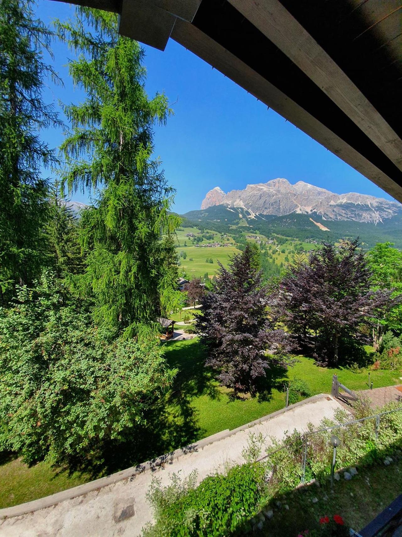 B&B Cristallo Кортіна-д'Ампеццо Екстер'єр фото